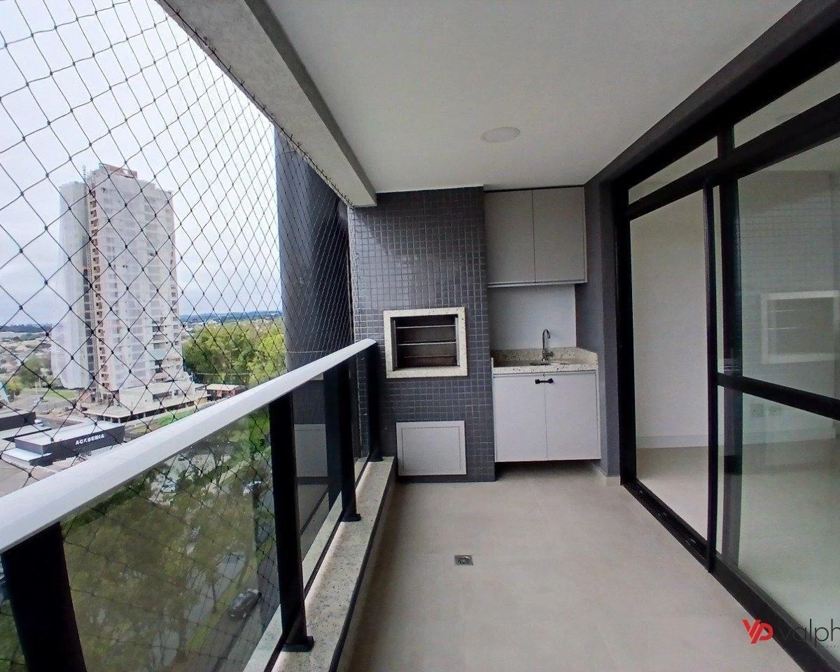 2-bedroom apartment in a building with a gym — photo 19