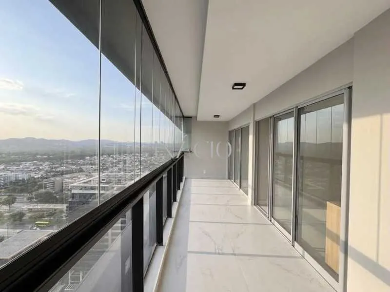 Apartment, 152 m², with a jacuzzi — photo 6