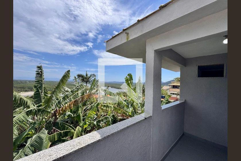 Apartamento de 1 quarto com varanda e 65 m² — photo 2