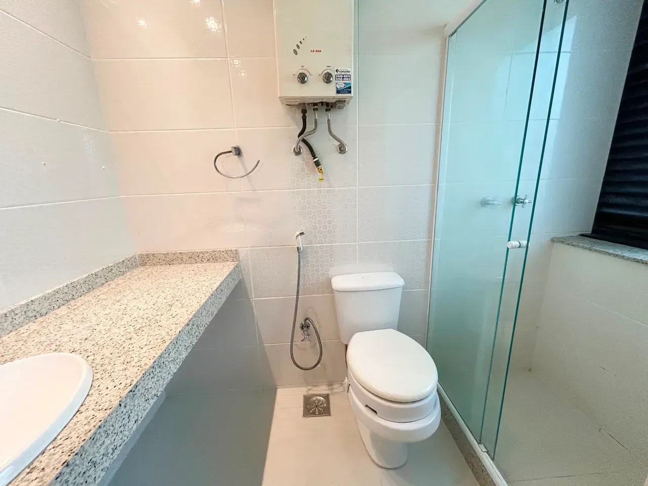 4-bedroom apartment with 3 bathrooms and 123 m² — photo 8