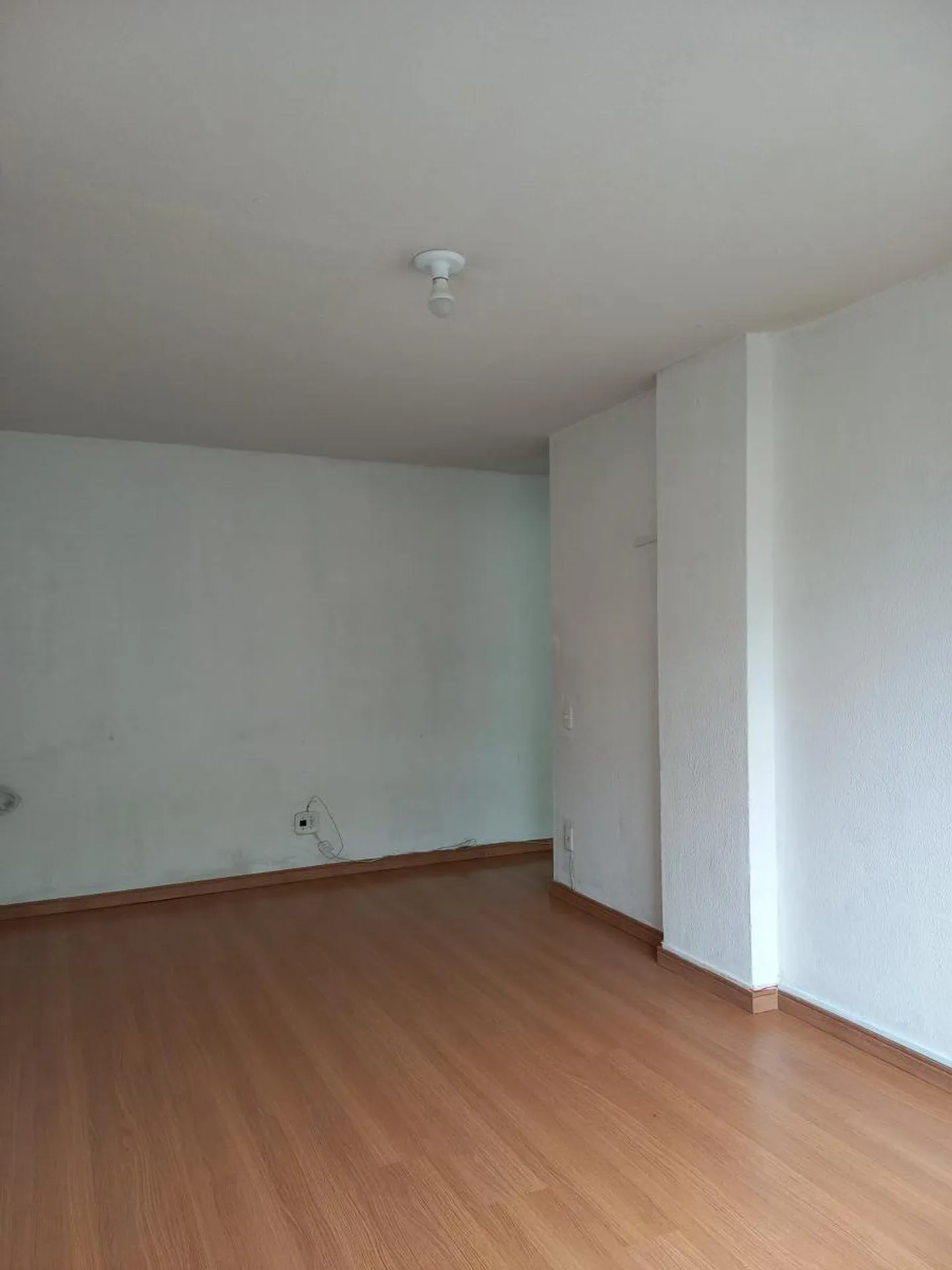 2-bedroom apartment with enclosed kitchen and 1 parking spot — photo 20