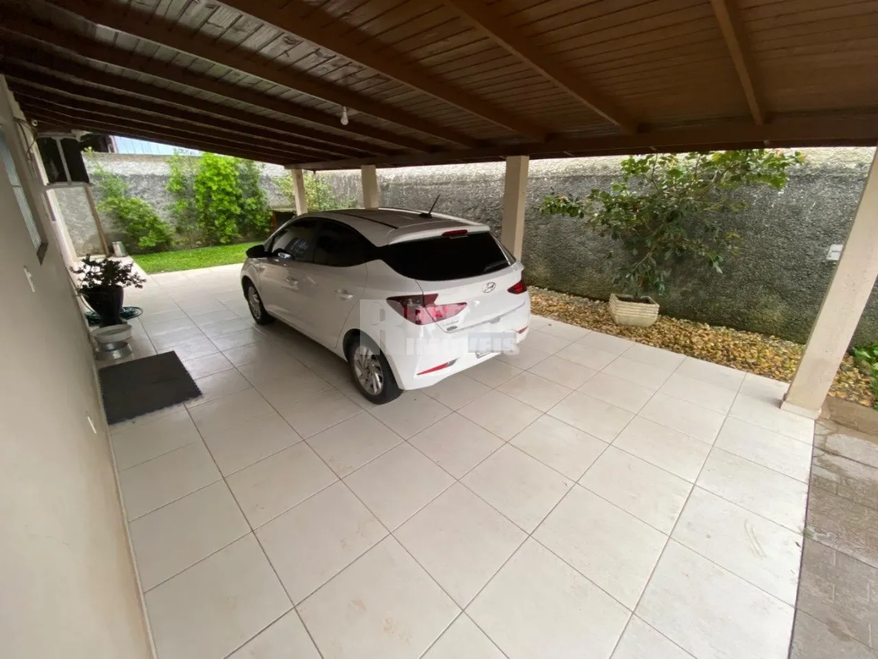 3-bedroom house with a garden — photo 15