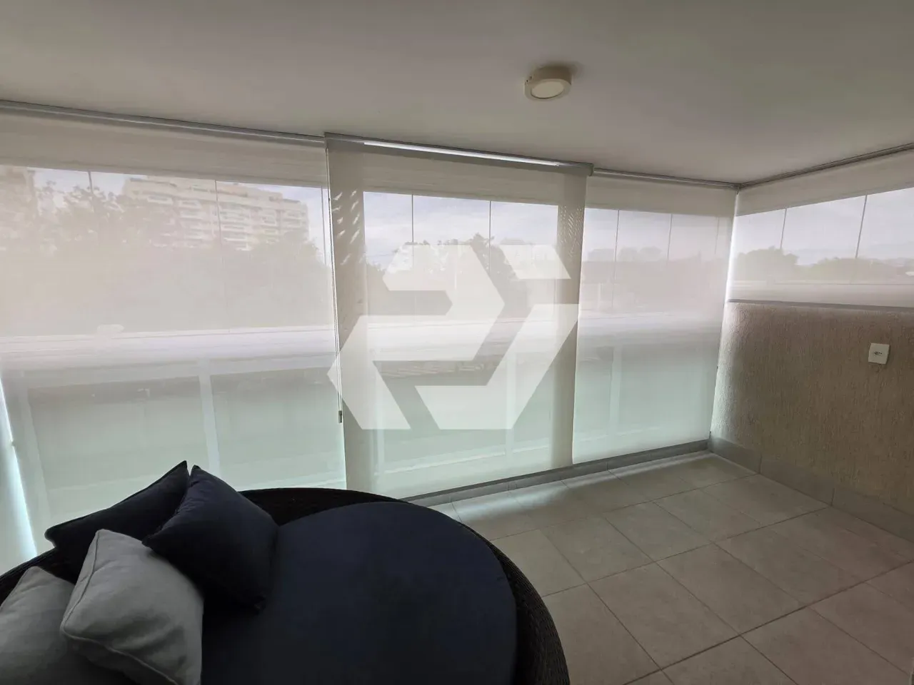 3-bedroom apartment with a private pool — photo 24