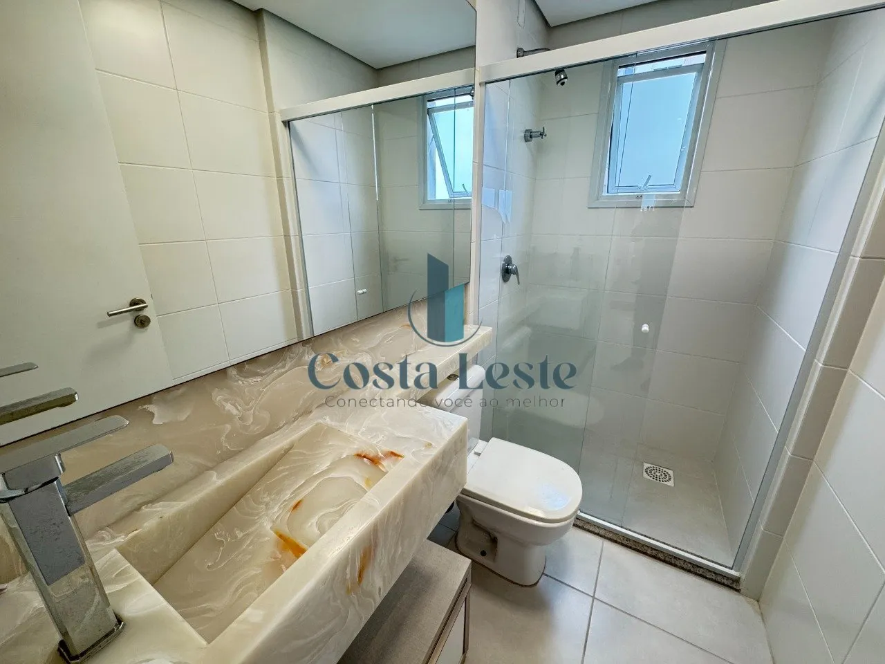 3-bedroom apartment with a home office in Florianópolis — photo 28