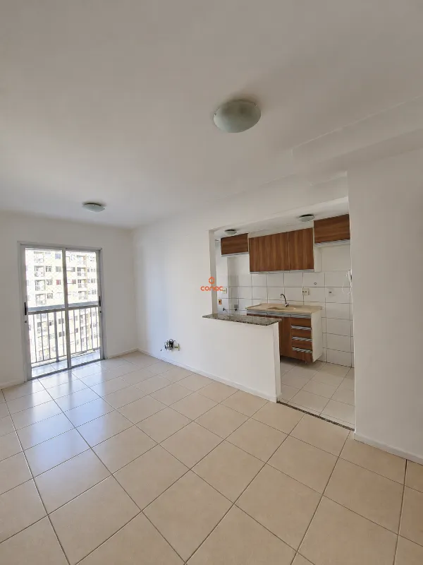 2-bedroom apartment in a building with a gym — photo 6