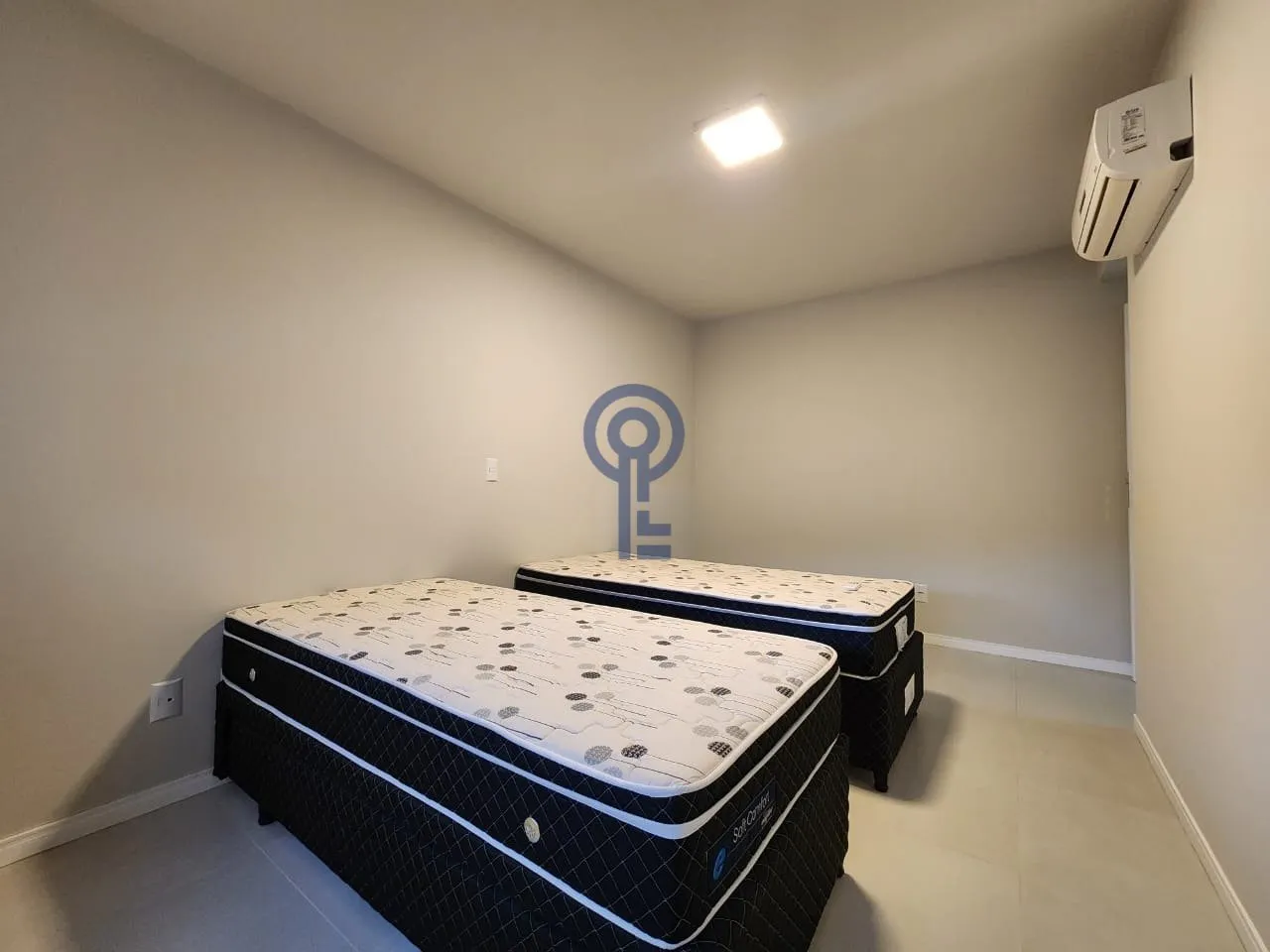 Apartamento mobiliado de 2 quartos com máquina de lavar — photo 27