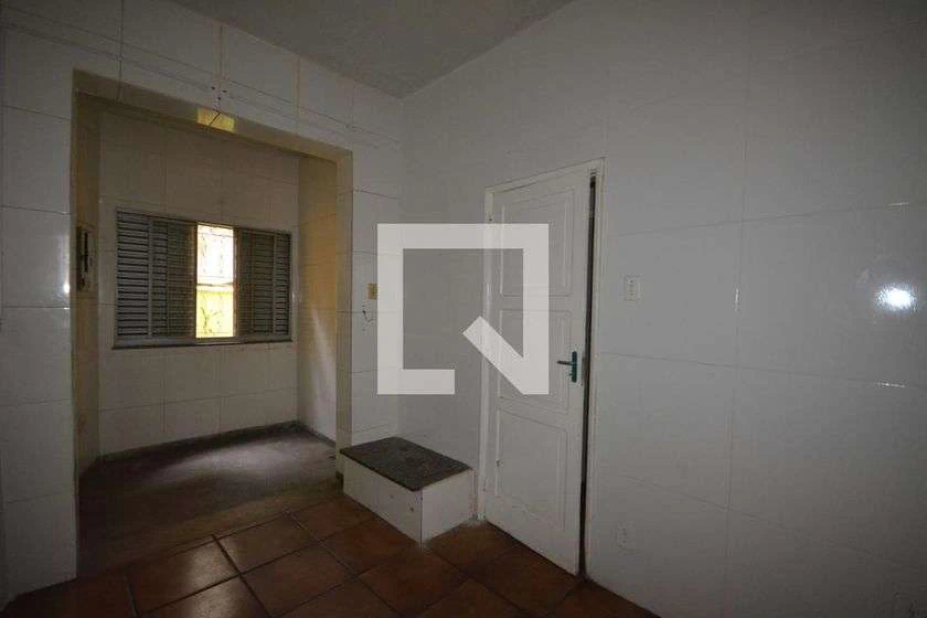 Apartamento de 2 quartos com 55 m² e área de lavanderia — photo 15