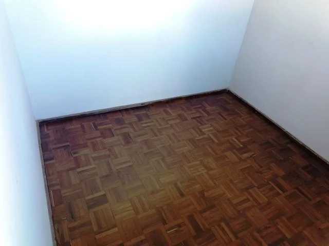 Ground-floor apartment with 3 bedrooms and 1 bathroom — photo 36
