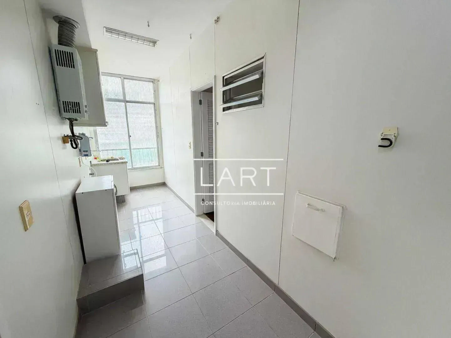 Квартира з 3 спальнями і 4 ванними, 190 м² — photo 21