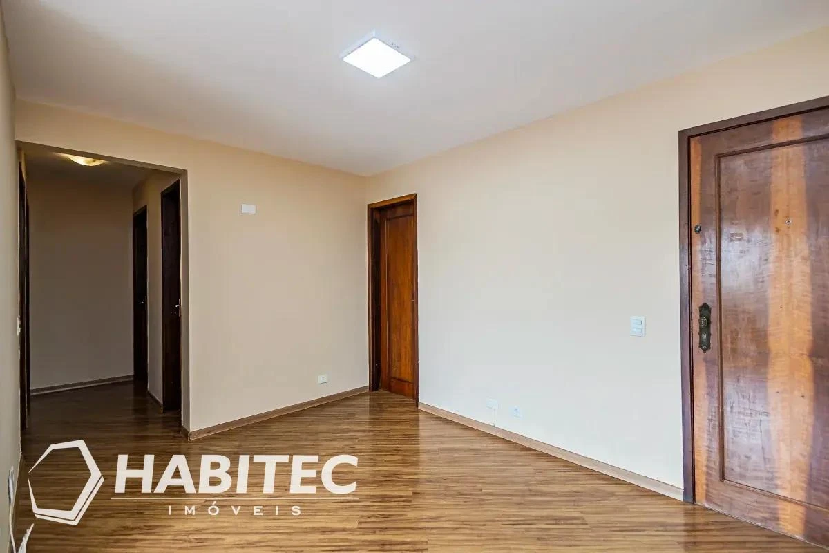 Квартира з 3 спальнями та дерев'яною підлогою або ламінатом — photo 23