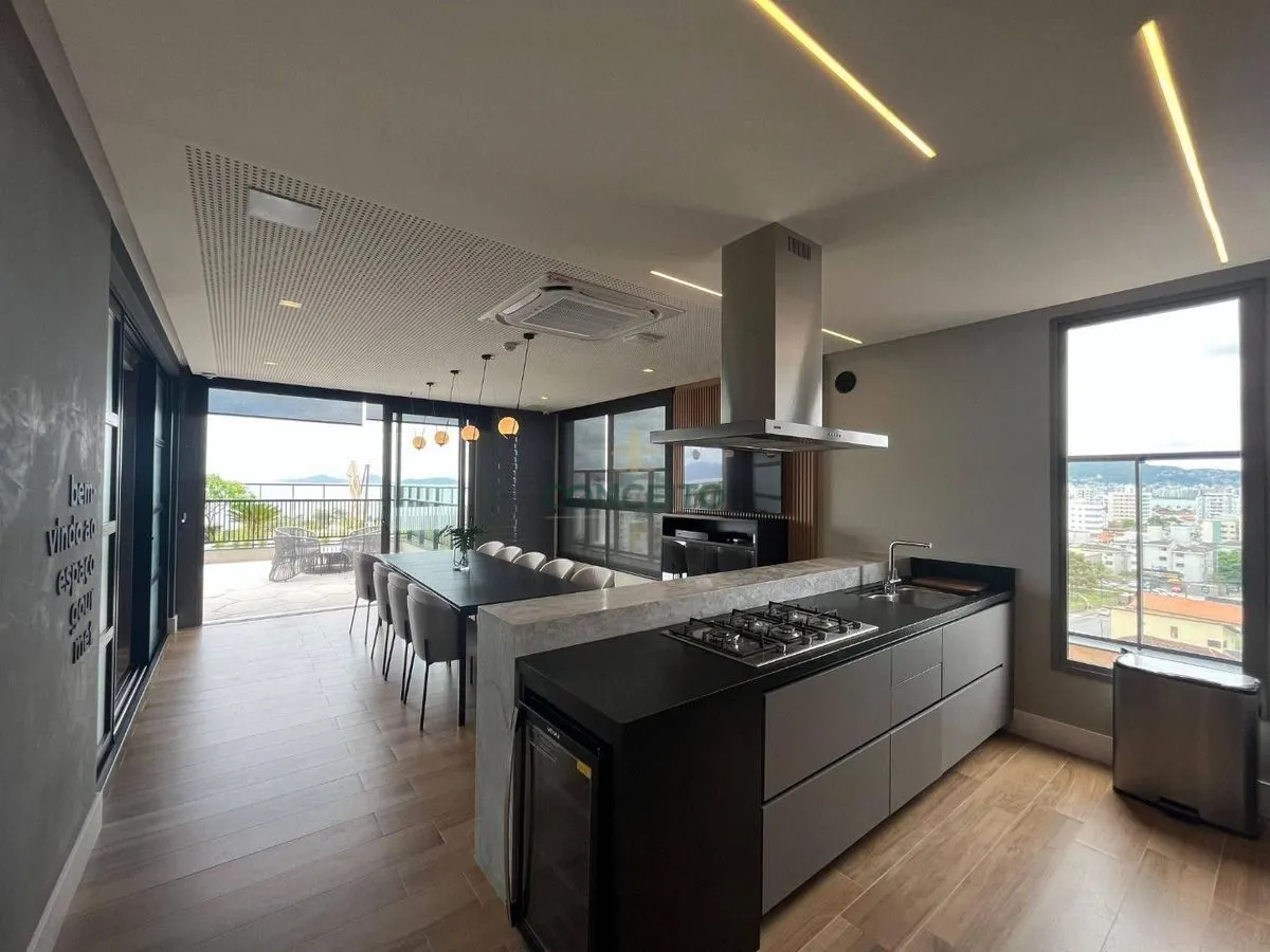 Furnished apartment, 69 m², with a grill on the balcony — photo 9