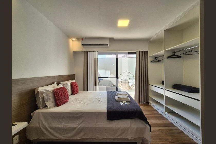 Apartamento mobiliado para aluguel com 1 suíte e 45 m² — photo 2
