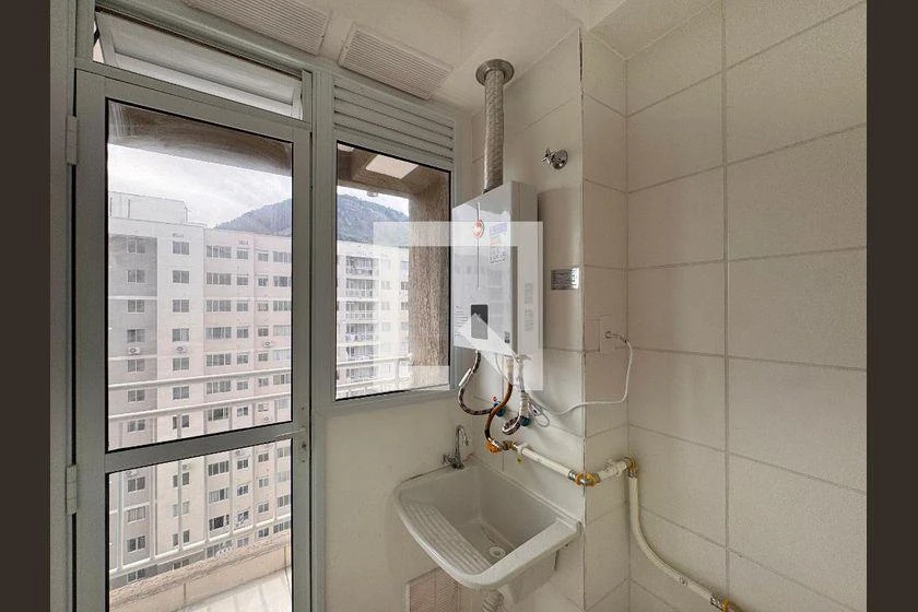 Apartamento de 2 quartos em condomínio com academia — photo 13