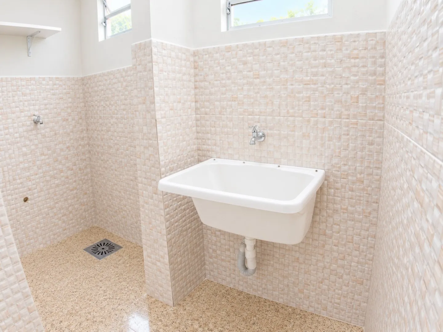 Будинок: 2 спальні, 1 з власною ванною кімнатою, 70 м² — photo 16