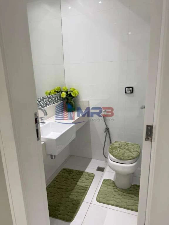 Casa triplex mobiliada com 4 suítes e 9 banheiros — photo 22