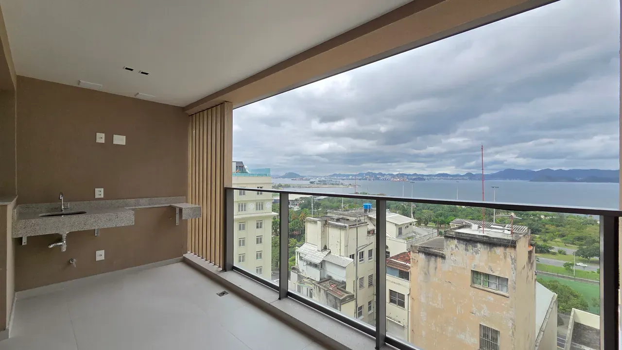77 m² apartment with 2 bedrooms, 1 en-suite, 1 parking
