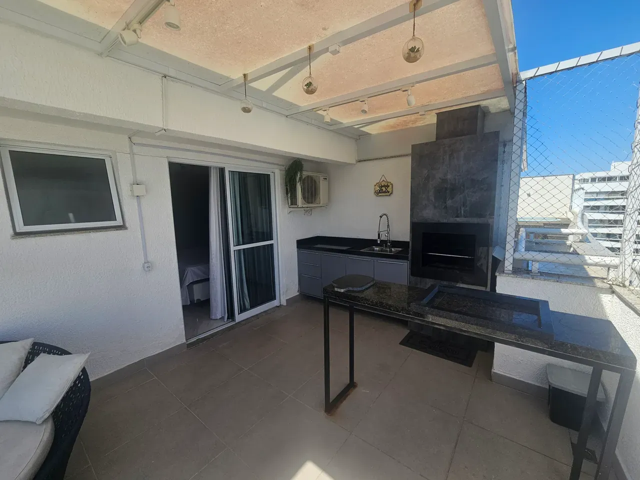 Apartamento com 5 quartos e 5 banheiros em 215 m² — photo 5