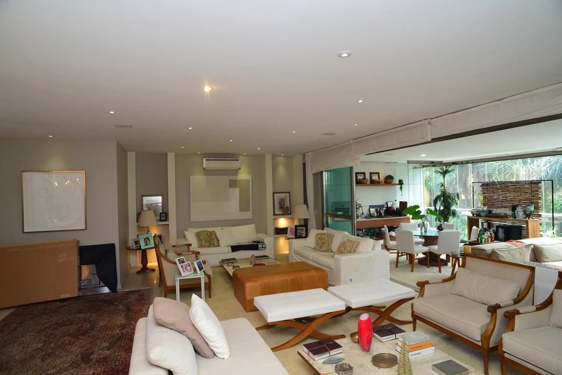 Furnished apartment with 4 en-suites and 5 bathrooms — photo 18