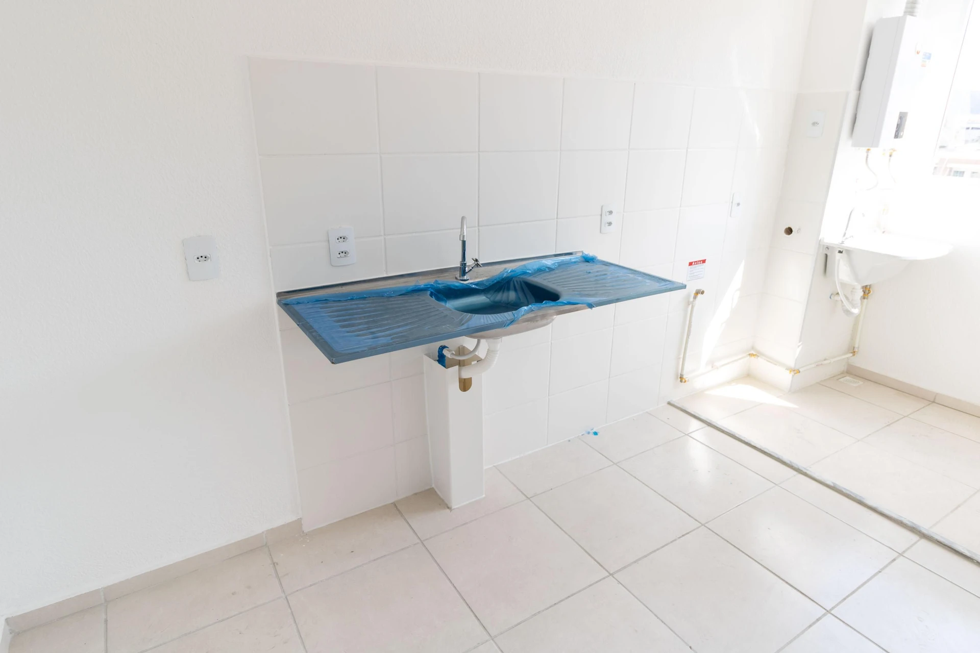 Apartamento de 2 quartos em condomínio com academia — photo 19