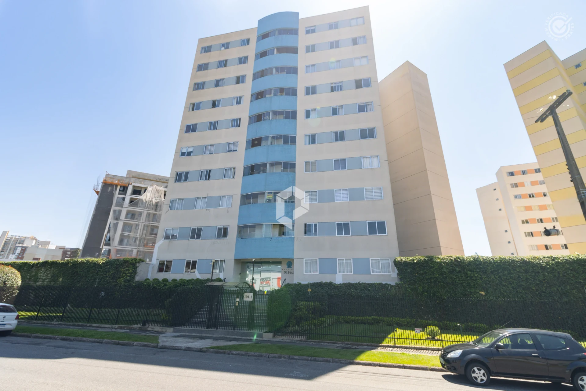 2-bedroom apartment with a washing machine — photo 15