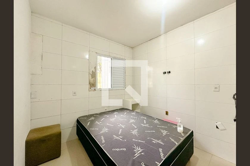 Estudio amueblado con 1 dormitorio y 1 baño
