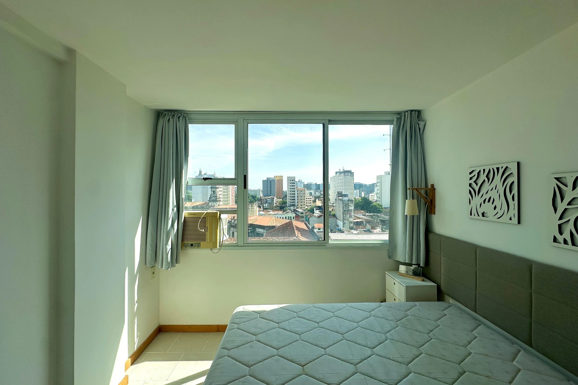 One-bedroom apartment in a building with a sauna — photo 5