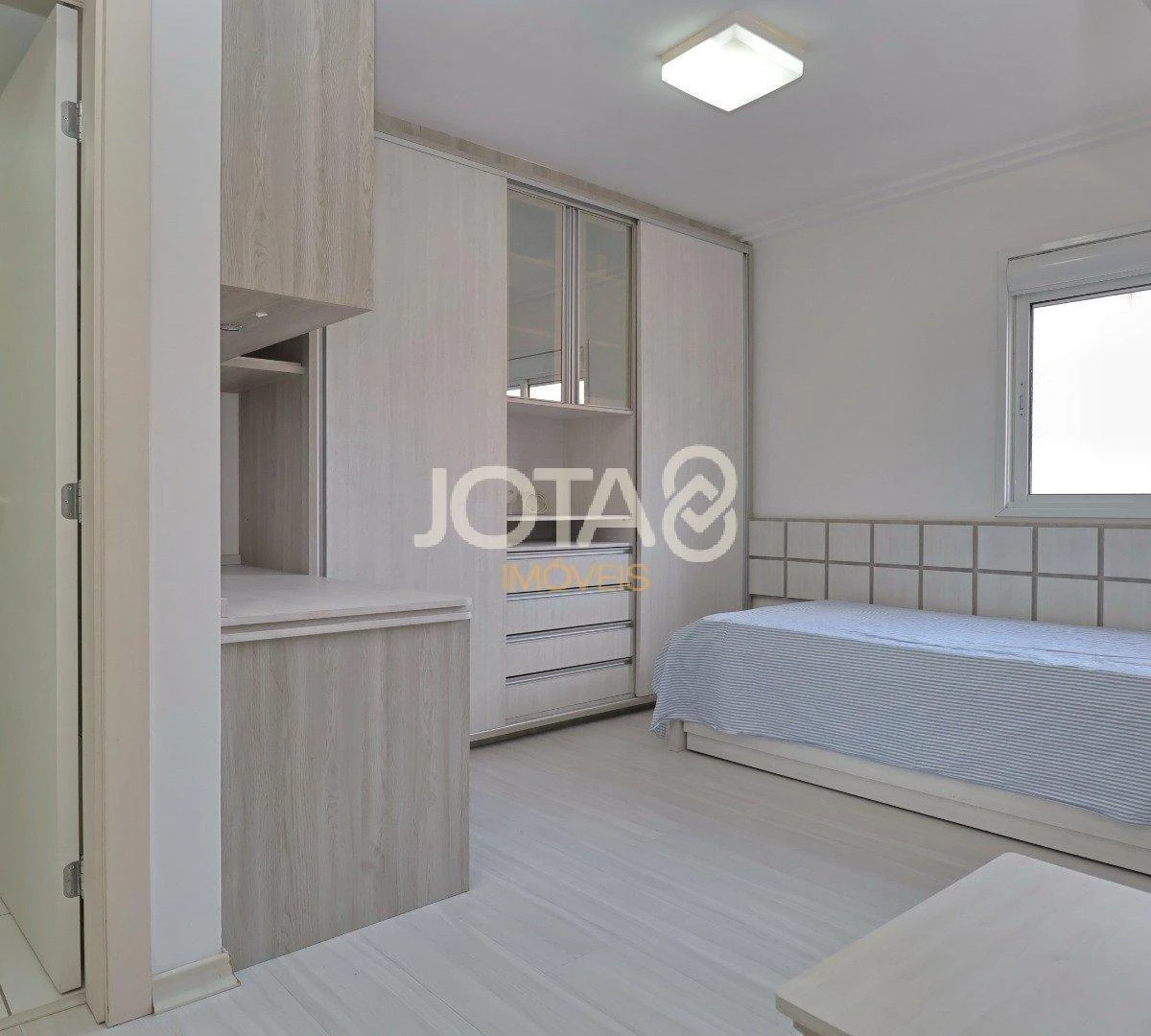 Apartamento mobiliado de 103 m² com 2 suítes e 3 banheiros — photo 6