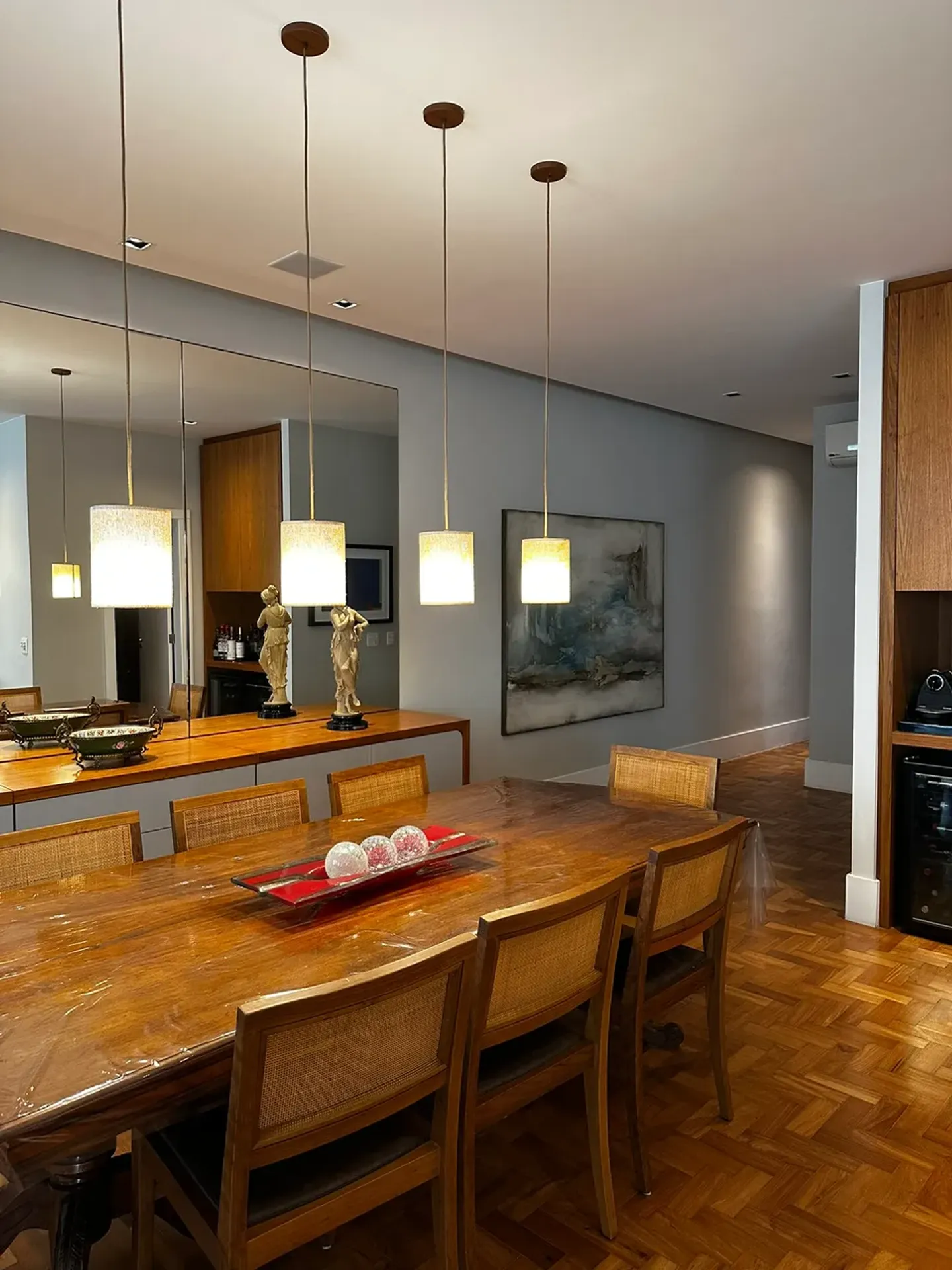 Furnished apartment with 3 bedrooms and 3 bathrooms — photo 7
