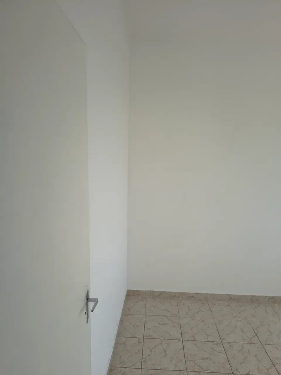2-bedroom 2-bath apartment with 1 parking space — photo 5