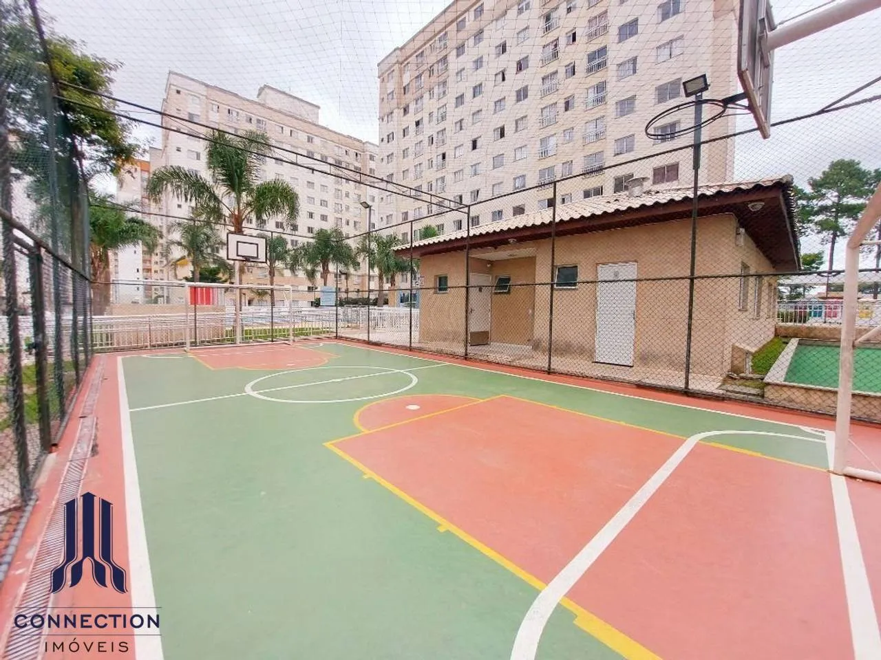 2-bedroom apartment with a washing machine in Curitiba — photo 15