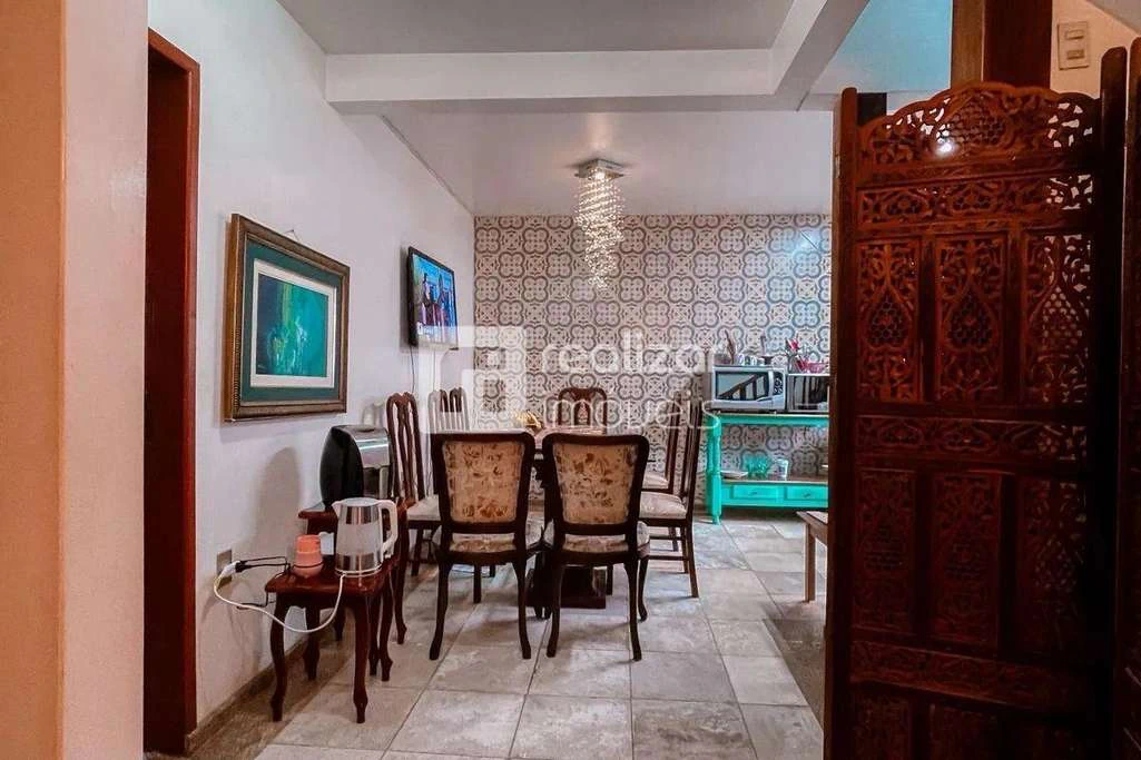 Casa de 4 dormitorios con suite y 150 m² — photo 2