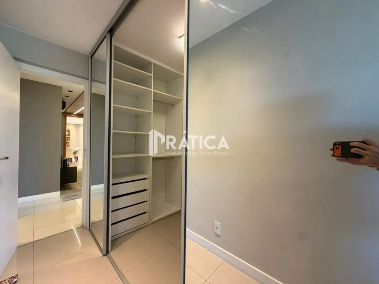 Apartamento para alugar com 4 quartos e 5 banheiros — photo 16