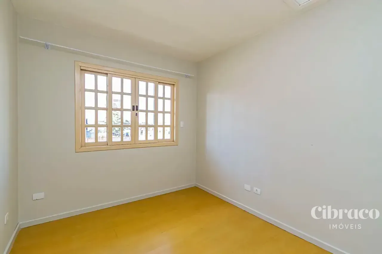 140 m² townhouse with 3 bedrooms and 3 parking spots — photo 20