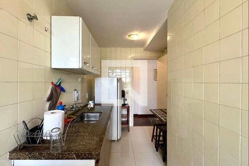 Mountain view in a one-bedroom apartment, 58 m² — photo 6