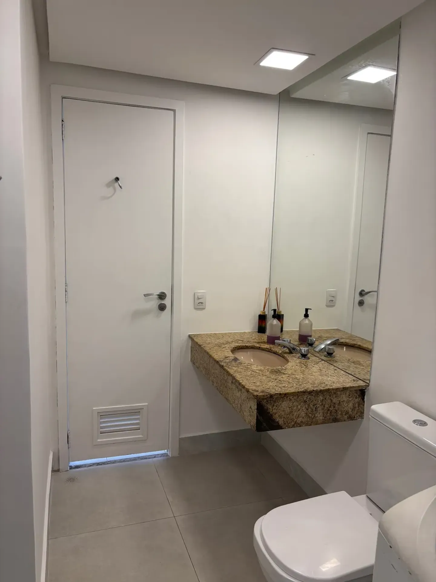 55 m² ground-floor apartment with 1 en-suite and private garden — photo 9