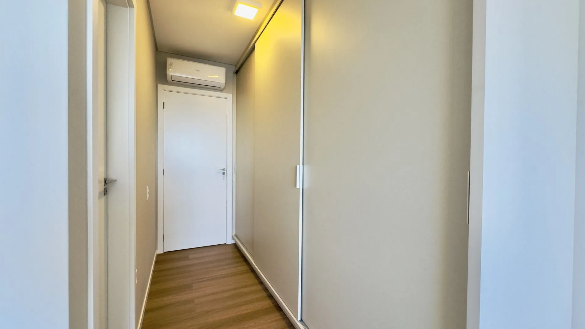 Water view in a 2-bedroom apartment, 110 m² — photo 33