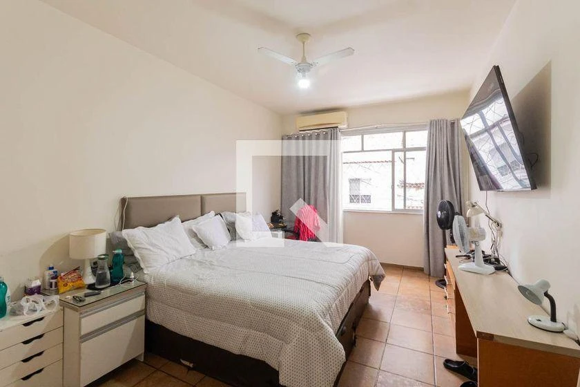 Casa para alugar com 4 quartos e 230 m², 3 banheiros — photo 19