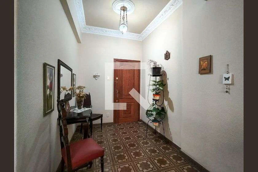 Apartamento com 3 quartos e cozinha fechada — photo 27