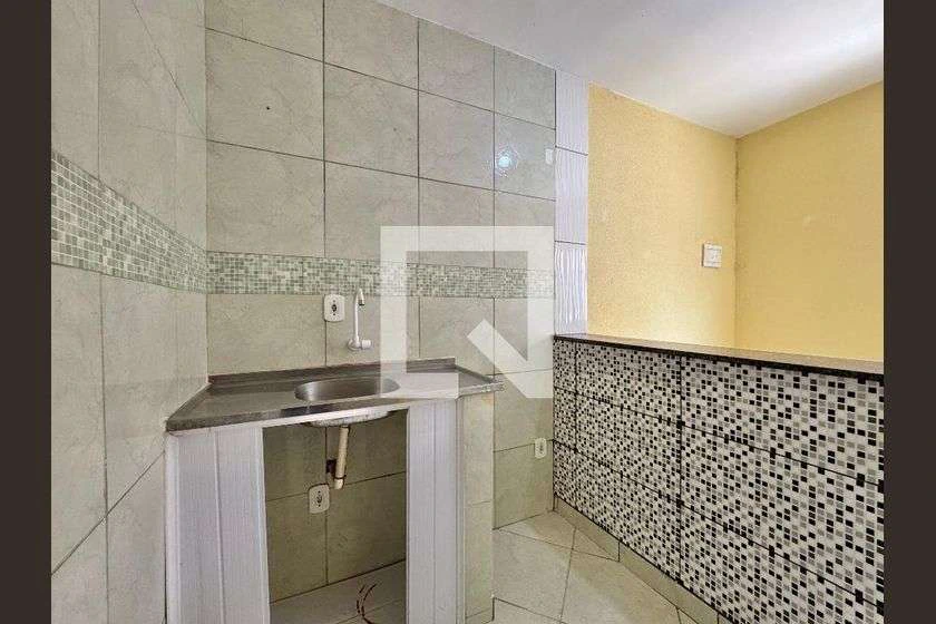 Casa para aluguel sem vaga, 1 quarto e 28 m² — photo 12