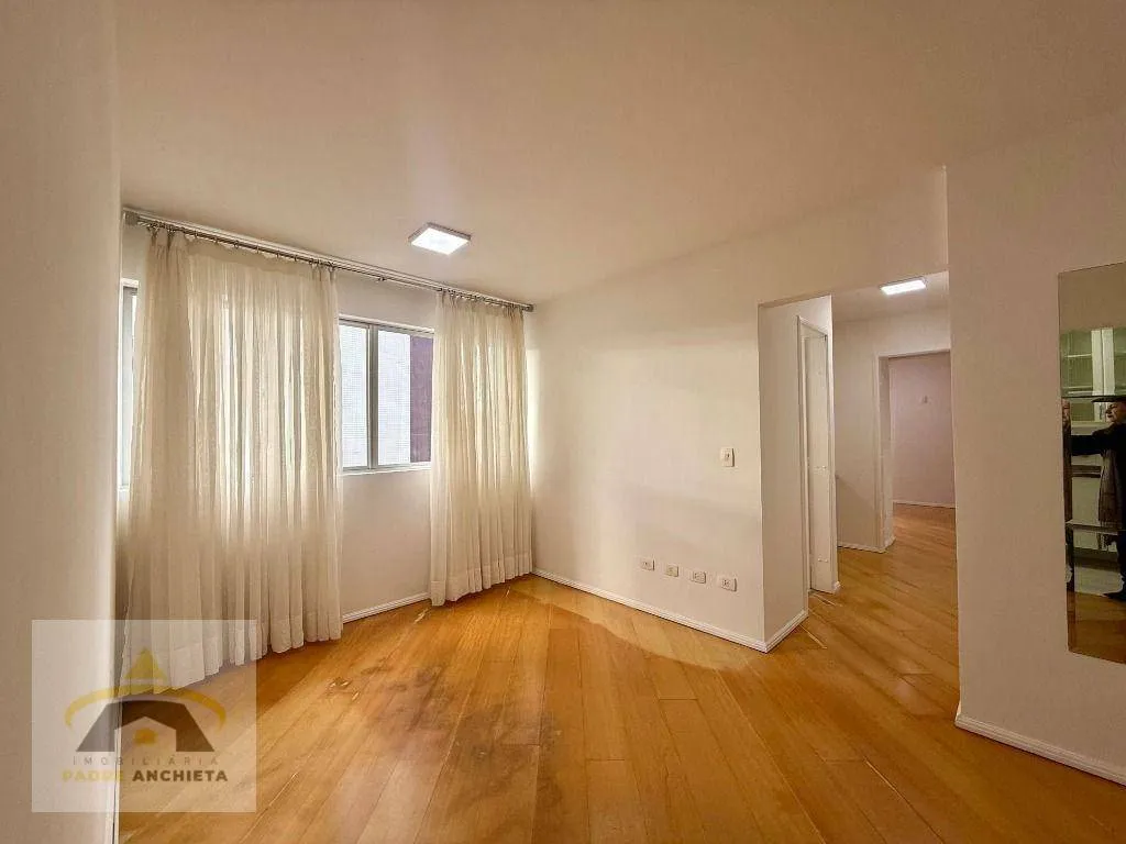 Furnished 1-bedroom apartment with a private BBQ area — photo 17