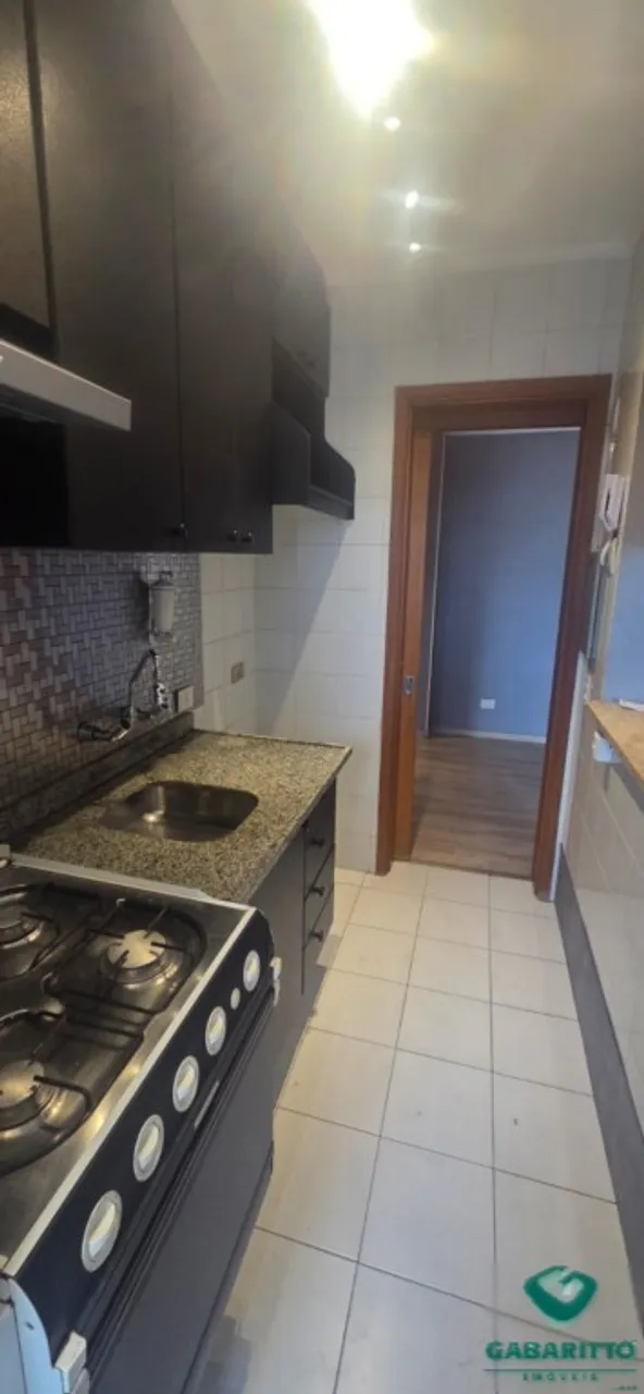 Apartamento, 49 m², com piso de madeira ou laminado — photo 4