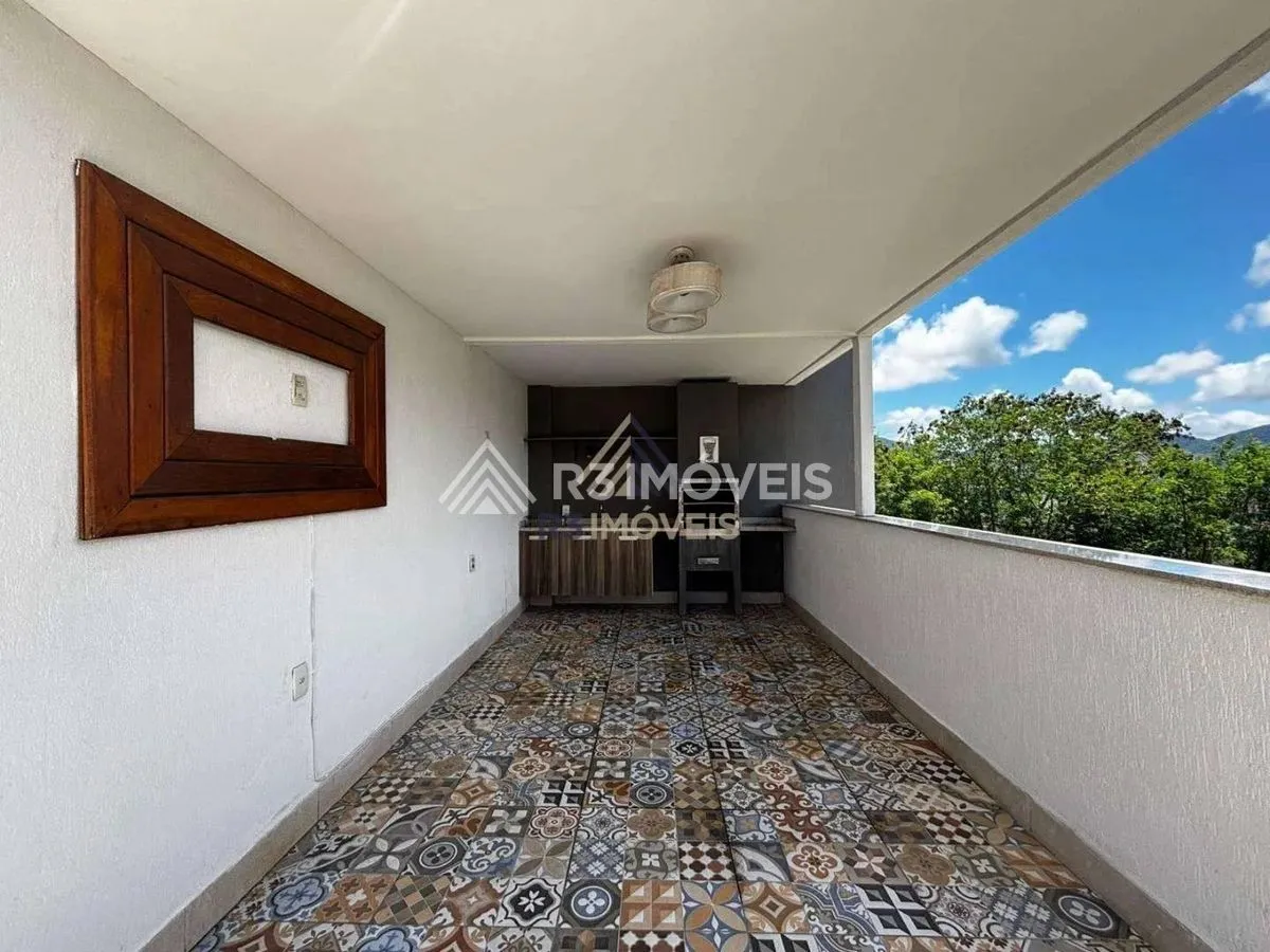 Duplex penthouse with 4 bedrooms and built-in closets — photo 2