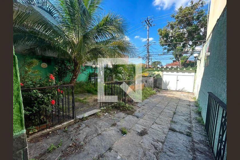 Casa com 3 quartos e 6 vagas de garagem — photo 13