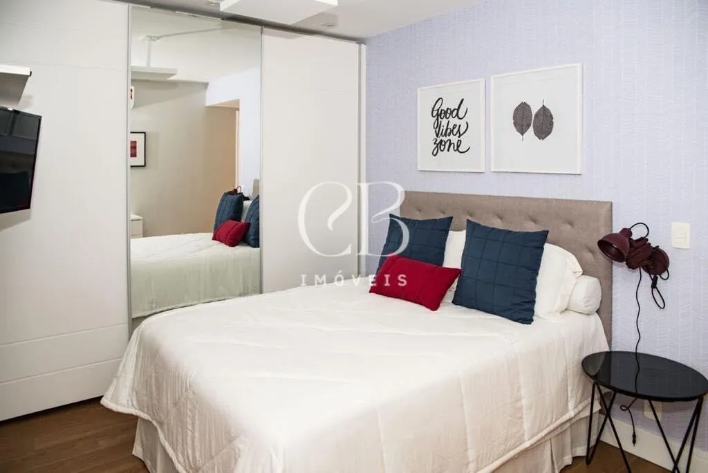 Furnished apartment with 2 bedrooms and open kitchen — photo 30