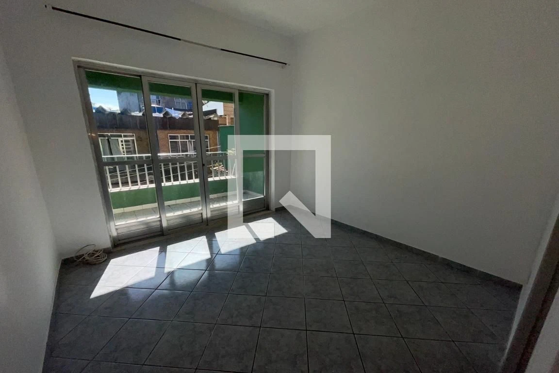 Casa para alugar com 4 quartos, varanda e quintal — photo 42