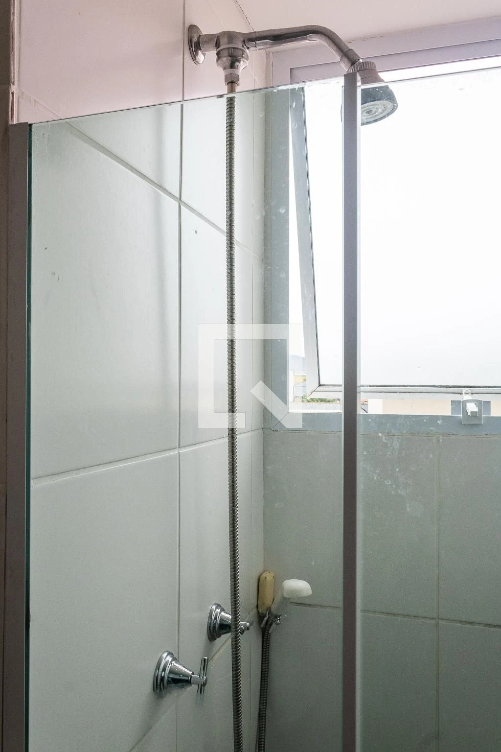2-bedroom apartment in a building with a gym — photo 60