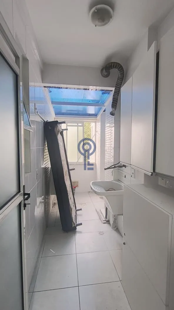 Apartamento de 3 dormitórios com cozinha fechada e 1 vaga — photo 10