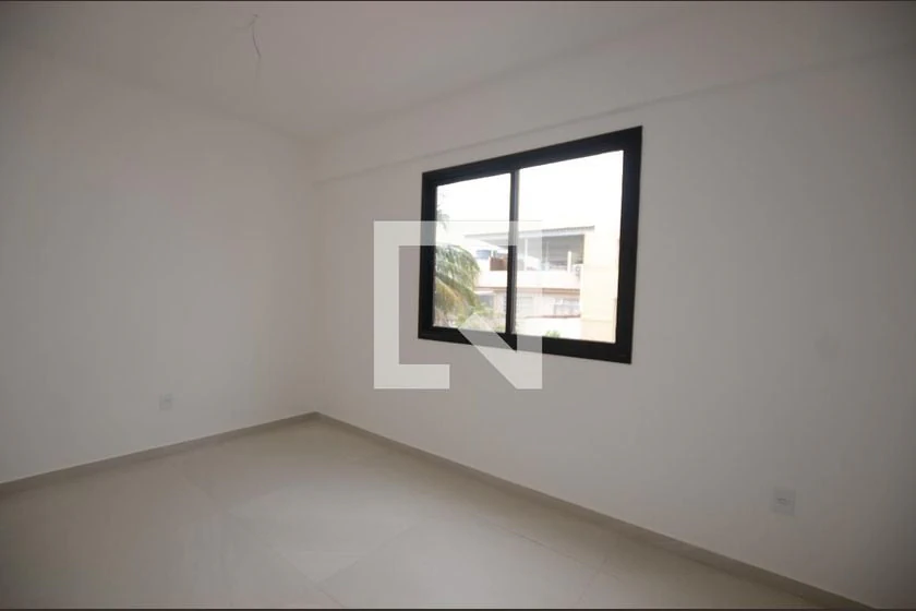 Apartamento de 3 quartos em condomínio com piscina — photo 29