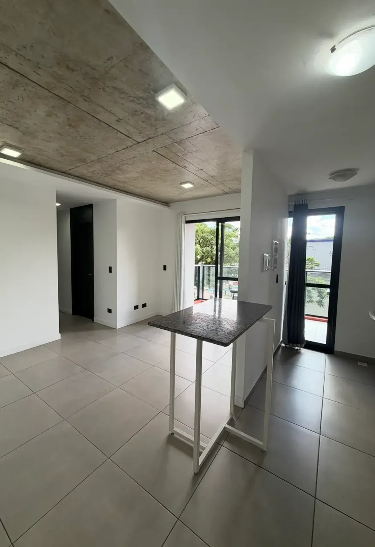 Apartment with open-plan kitchen and 2 bedrooms