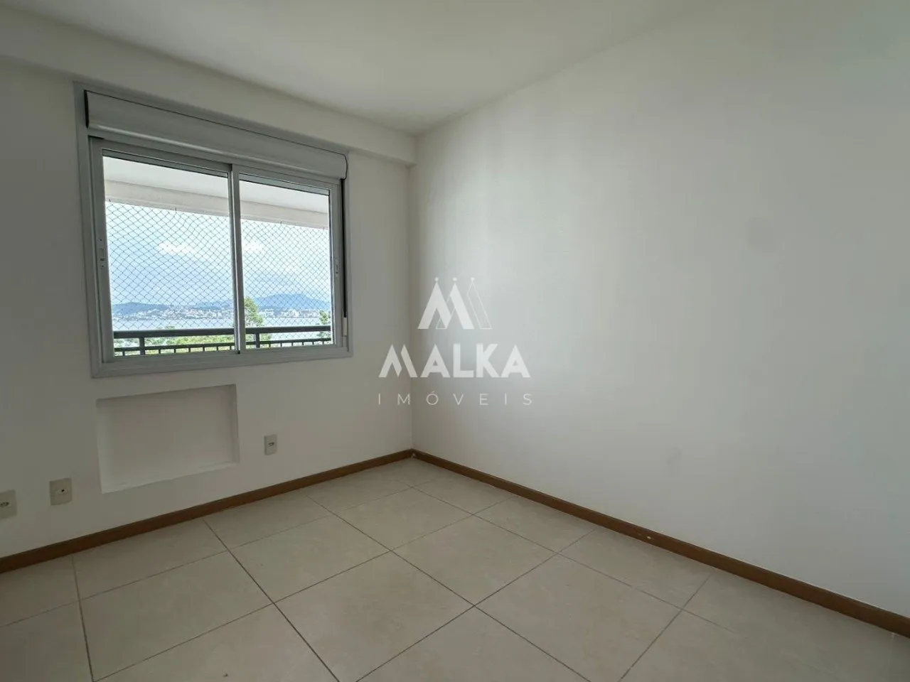 3-bedroom apartment with balcony and built-in grill — photo 22